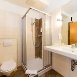 Hotel Boerdehof, Direkt An Der A2 & A14, Restaurant, Tagung, Individuell 3*