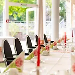 Boerdehof, Direkt An Der A2 & A14, Restaurant, Tagung, Individuell Hotel 3*
