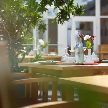 Hotel Boerdehof, Direkt An Der A2 & A14, Mit Restaurant Hotel Barleben
