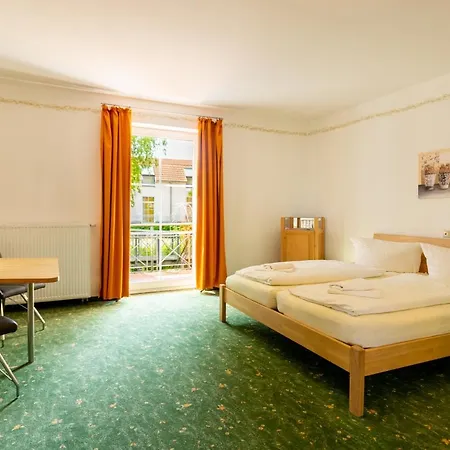 Hotel Boerdehof, Direkt An Der A2 & A14, Mit Restaurant 3* Barleben