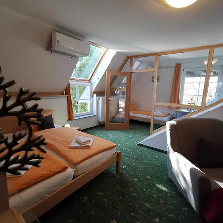 Hotel Boerdehof, Direkt An Der A2 & A14, Mit Restaurant 3*