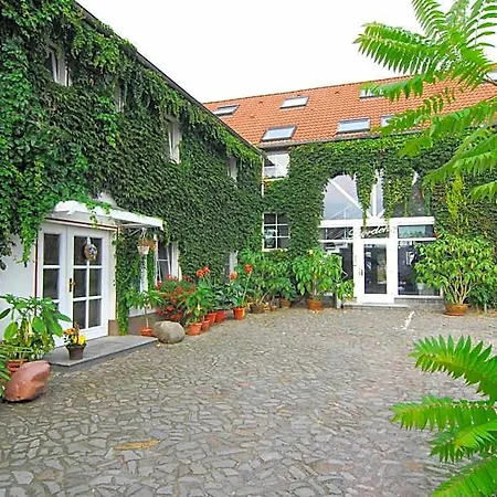 Hotel Boerdehof, Direkt An Der A2 & A14, Mit Restaurant Hotel Barleben