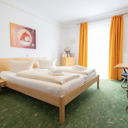Hotel Boerdehof, Direkt An Der A2 & A14, Mit Restaurant 3*