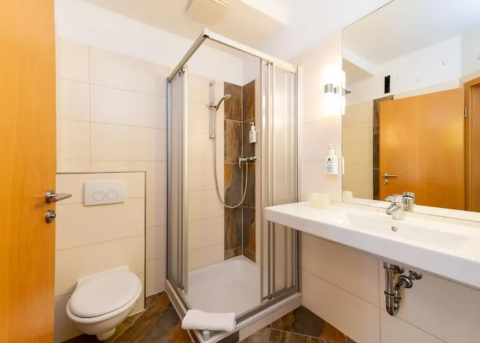 Szálloda Boerdehof, Direkt An Der A2 & A14, Restaurant, Tagung, Individuell 3*