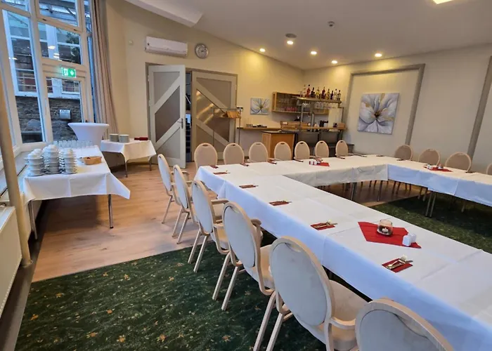 Boerdehof, Direkt An Der A2 & A14, Restaurant, Tagung, Individuell Szálloda