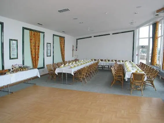 Hotel Boerdehof, Direkt An Der A2 & A14, Restaurant, Tagung, Individuell Barleben